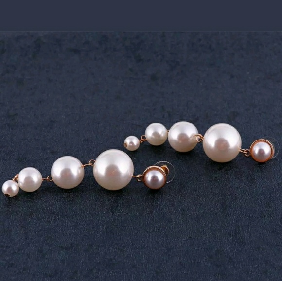 Pearl dangle earrings NWT - Picture 4 of 6